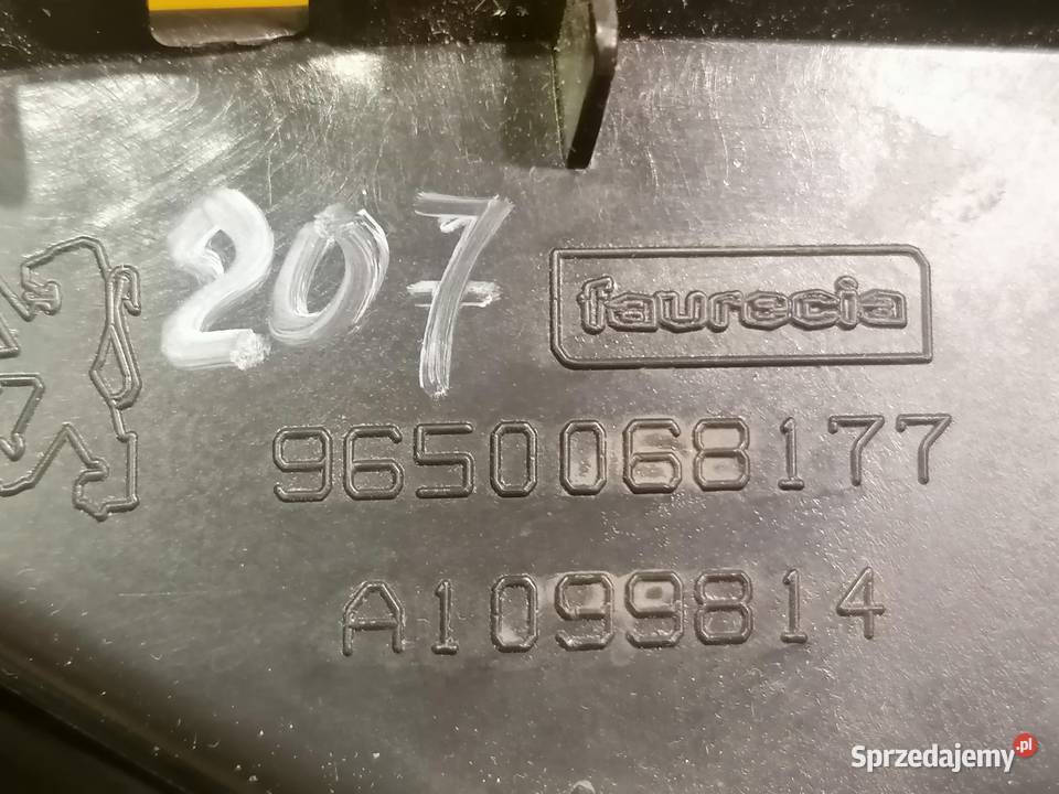 panel środkowy z kratką nawiewu 9650068177 osobowe Motoryzacja Piotrków Trybunalski