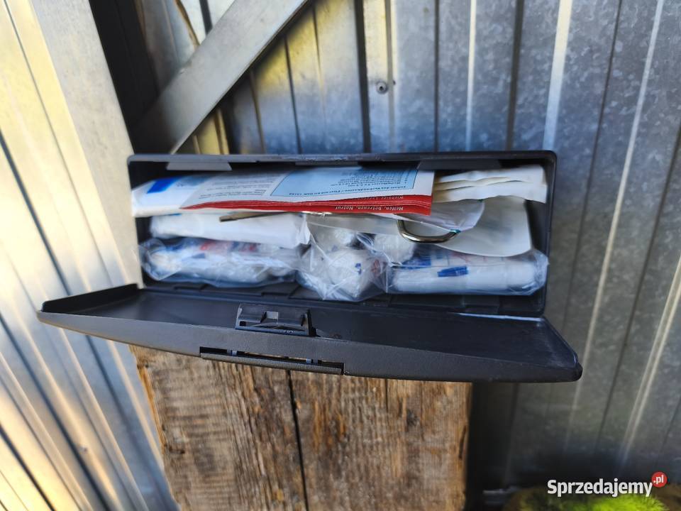 Apteczka Bmw pod fotel Bmw e46 Oryginał Dębica sprzedam