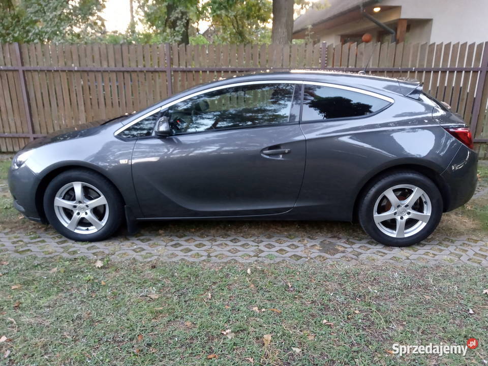 Opel Astra J GTC 20 CDTI Flexride Xenon AFL Jabłonna sprzedam