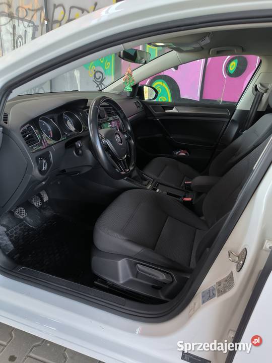 Volkswagen Golf VII 75 2017 20 TDI 150 Full LED Rok produkcji 2017