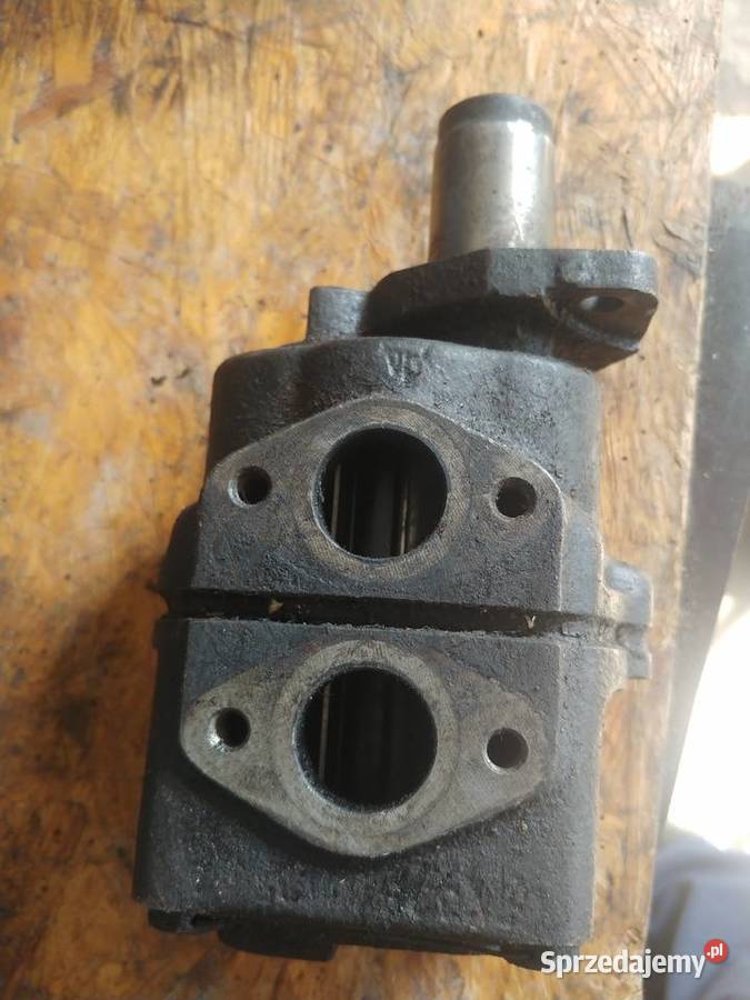 Pompa oleju silnika SW 400 leyland bizon Stoczek Łukowski sprzedam