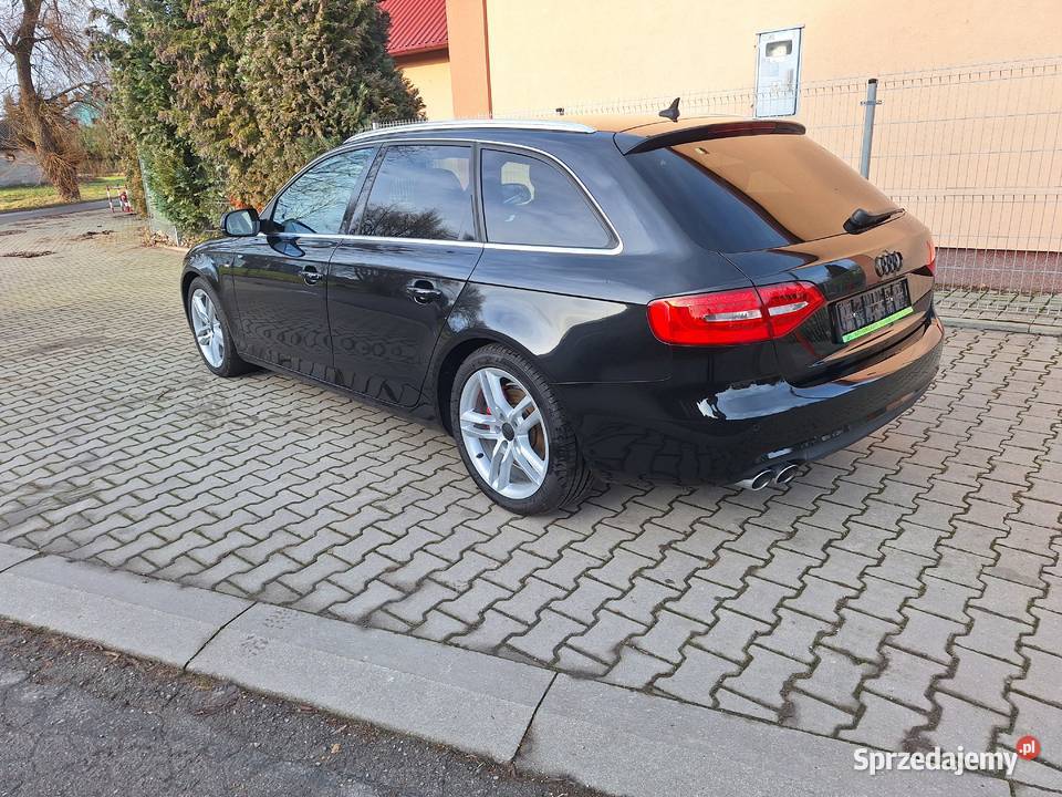 AUDI A4 S LINEAUTOMATSKÓRAKLIMATRONIKSERWISOWANY