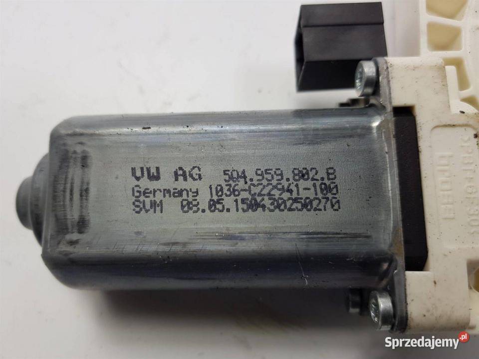 SILNICZEK SZYBY PP VOLKSWAGEN PASSAT B8 Części samochodowe Lipno