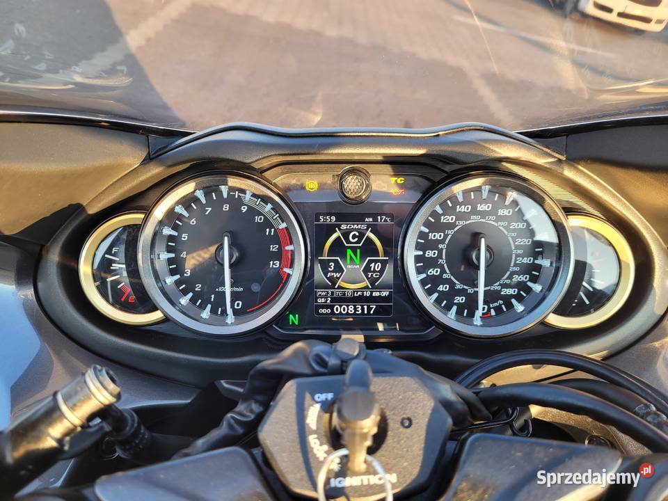 Suzuki Hayabusa Suzuki GSXR 1300 Hayabusa 2024 zarejestrowany w Polsce Szczecin sprzedam