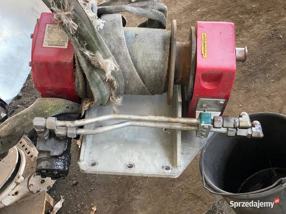 Wyciągarka 6000 6 ton rozłączany napęd sprzedam