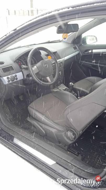 Opel Astra H GTC Sport 19cdti Astra Duranów