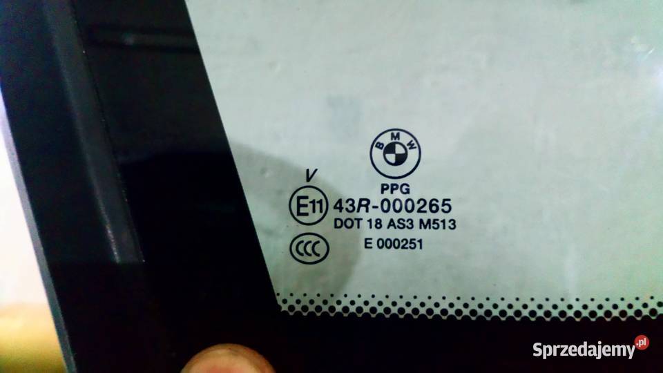 Szyba boczna BMW e71 x6 ciemna Rok produkcji 2010 sprzedam