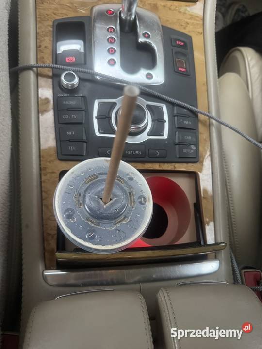 Cupholder Audi A8D3 Trzciniec