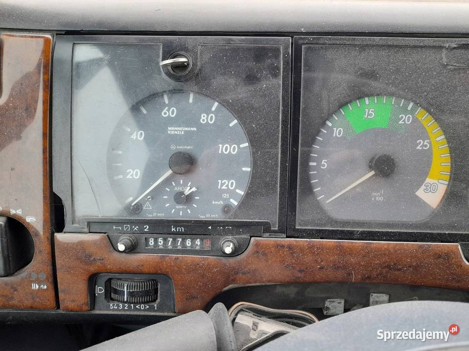 Mercedes Vario autobus Studniska Górne