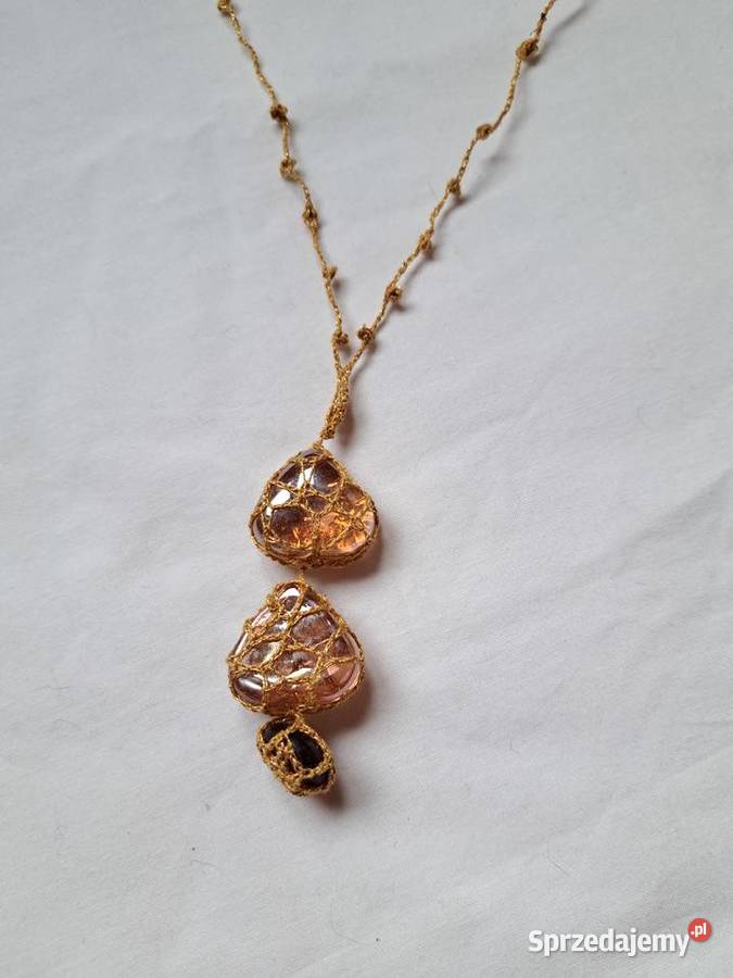Naszyjnik handmade z trzema kamieniami na Brzesko
