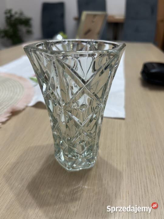 Zestaw kryształowy wazonkarafka inny kolor opolskie Radłów