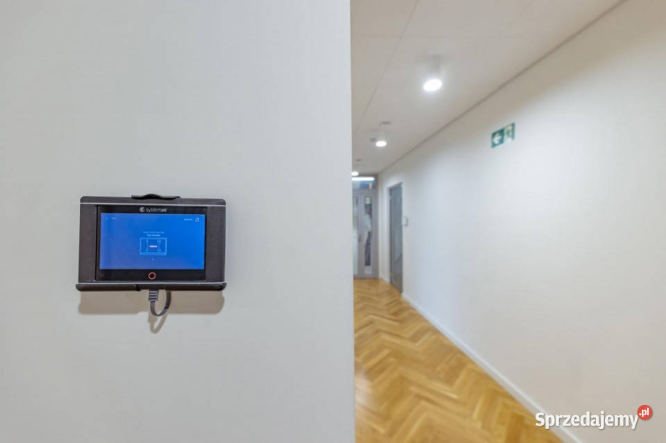 Nowoczesny biurowiec z parkingiem centrum Szczecin sprzedam