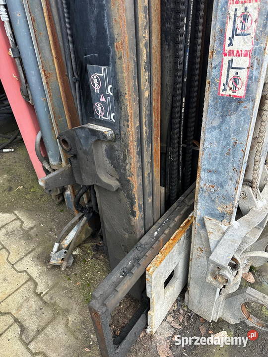 maszt wózek widłowy TOYOTA 8FGF25 8FDF25 8FGF30 Działoszyn sprzedam