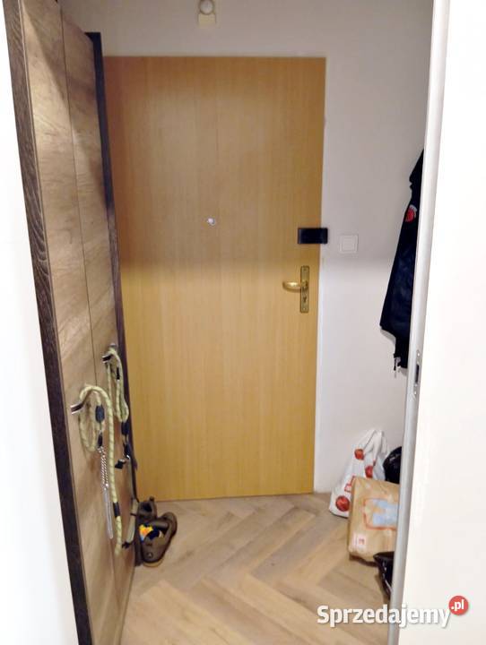 Wieliczka 2pokoje 2 piętro osobna kuchnia balkon balkon