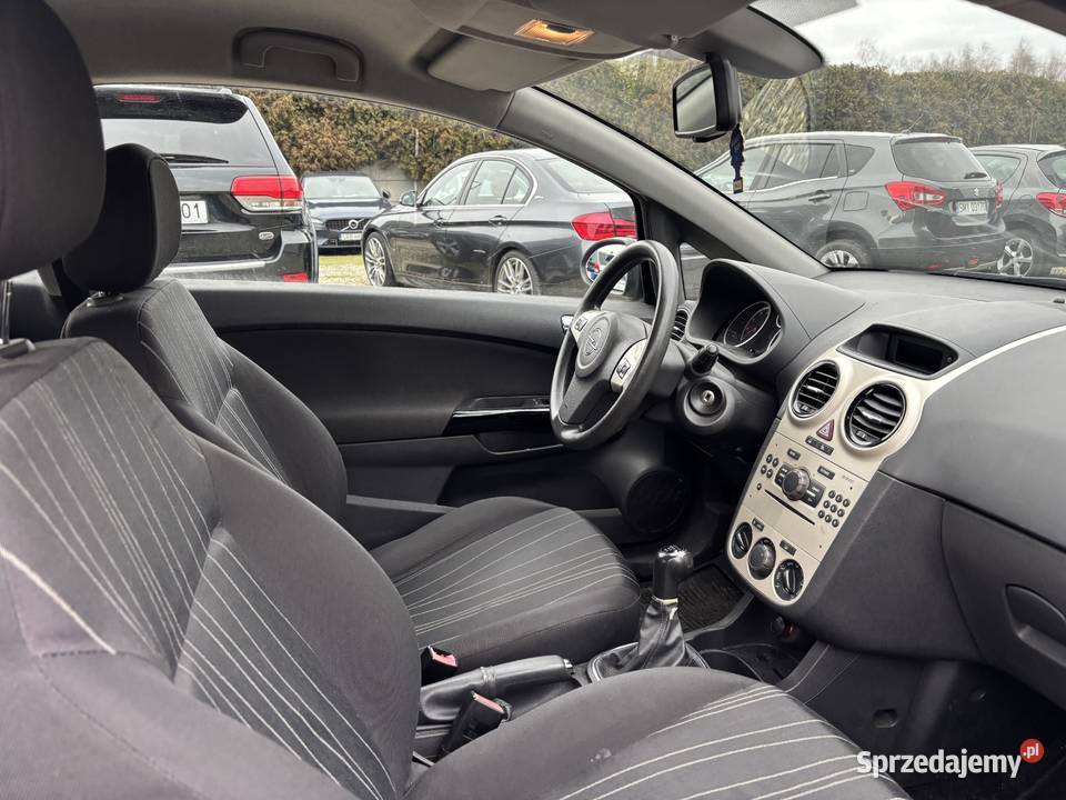 Opel Corsa wielofunkcyjna kierownica Corsa śląskie Paniówki