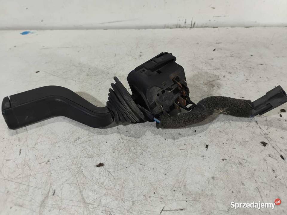 PRZEŁĄCZNIK ŚWIATEŁ KIERUNKOWSKAZÓW OPEL sprzedam