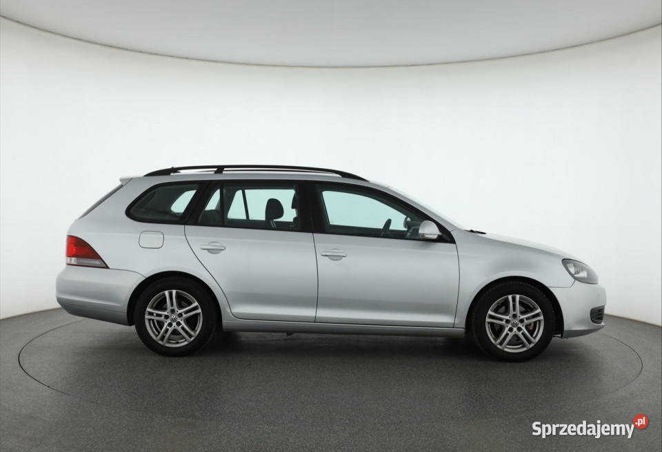 VW Golf 16 TDI radio