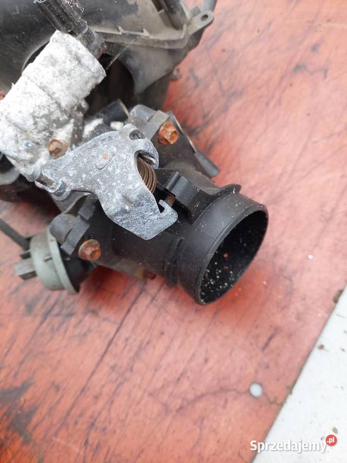 Przepustnica Mazda 6 I GG GY 18 Mondeo osobowe małopolskie Przyborów