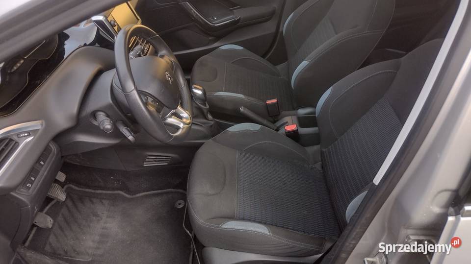 Peugeot 208 Allure Pure Tech 12 benzyna Krzyż Wielkopolski