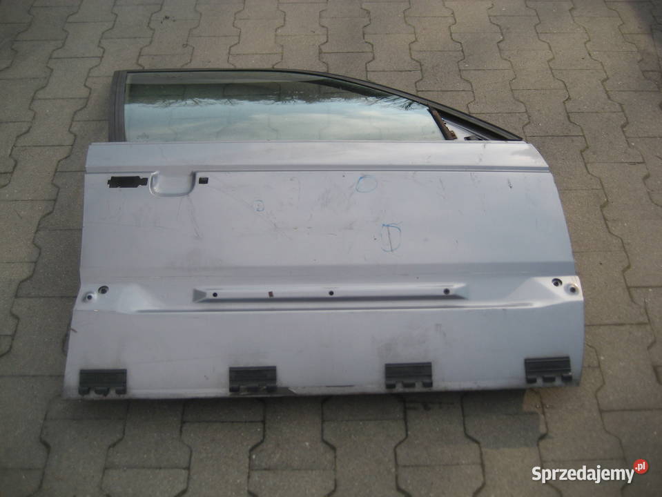 vw passat b3 8893r drzwi przód prawe osobowe Rakoniewice