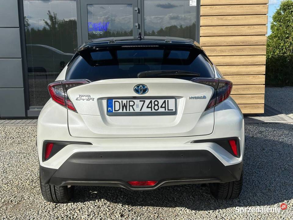 Toyota CHR 18 Hybrid Premium Wrocław