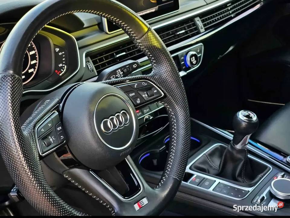 Audi Bez wkładu finansowego Rok produkcji 2016 A4