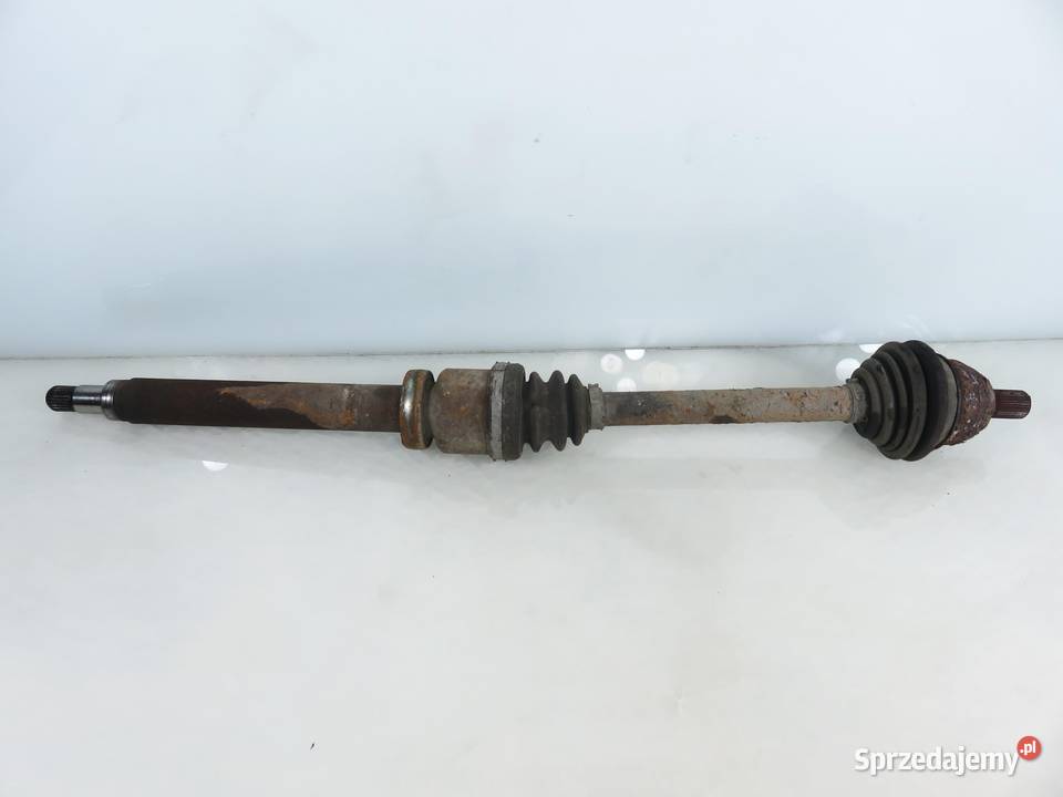 PÓŁOŚ PRAWA PRZEDNIA FORD FOCUS II 16