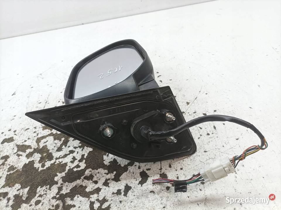 LUSTERKO PRAWE 7PIN EU 19X Mitsubishi Outlander