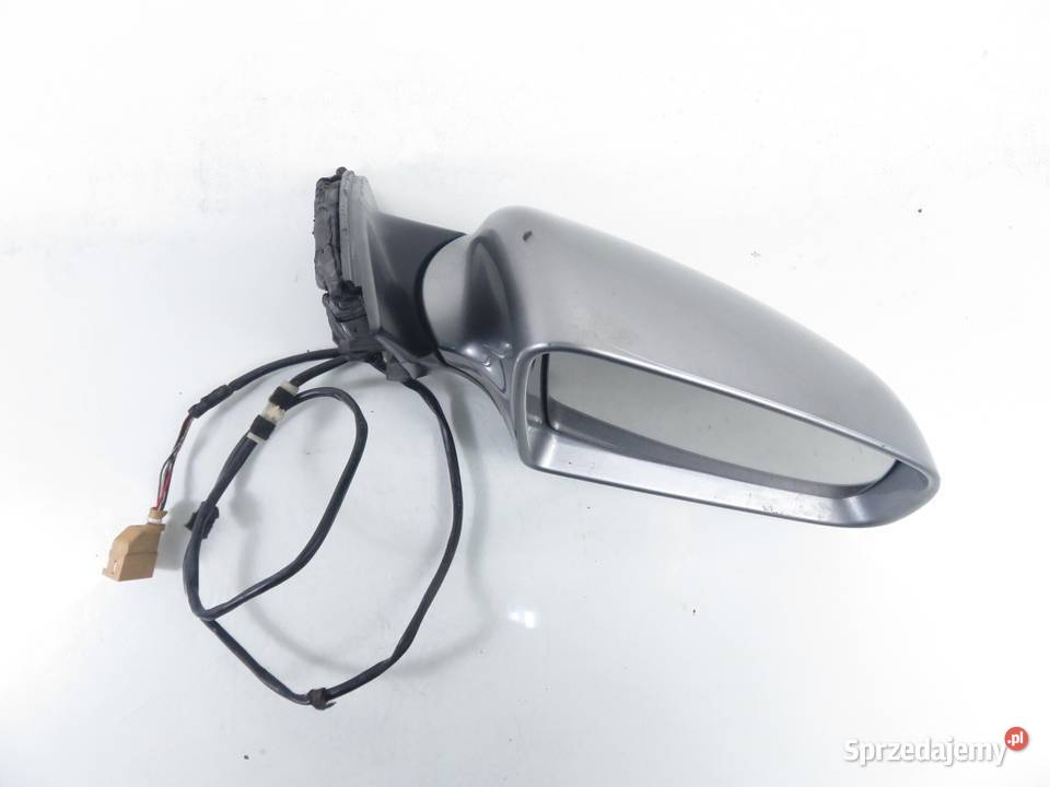 LUSTERKO PRAWE AUDI A4 B6 8E5