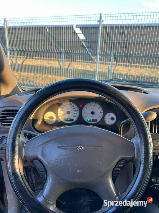 Chrysler Voyager 33 z gazem sprzedam