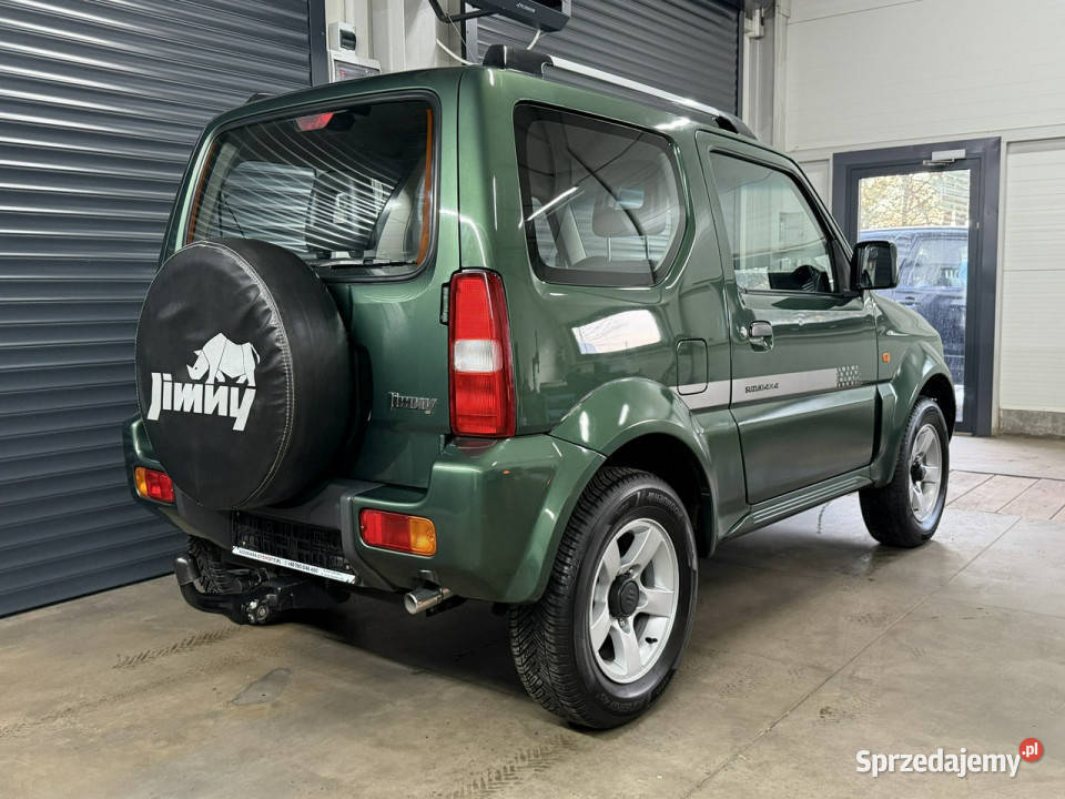 Suzuki Jimny 4X4 Stan idealny Bez korozji dużym Jimny Chechło