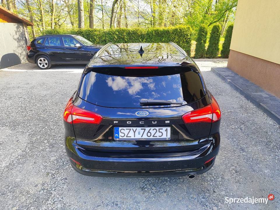 Ford Focus mk5 20 nowy model bezwypadkowy full nieuszkodzony Radziechowy
