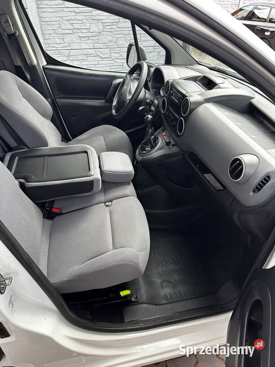 Peugeot Partner 2015r Lift Dostawczy 3 osobowy Nowy Tomyśl