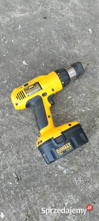 Dewalt DW995 18V 12 Wkrętarka USZKODZONA Poświętne sprzedam