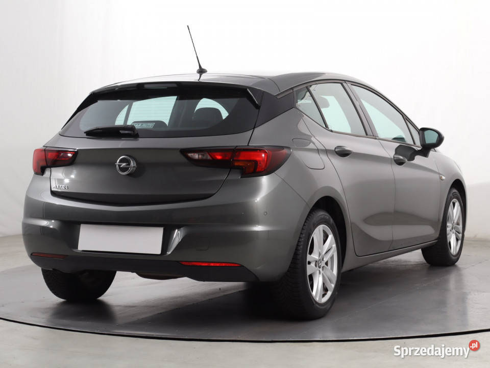 Opel Astra 12 Turbo Katowice