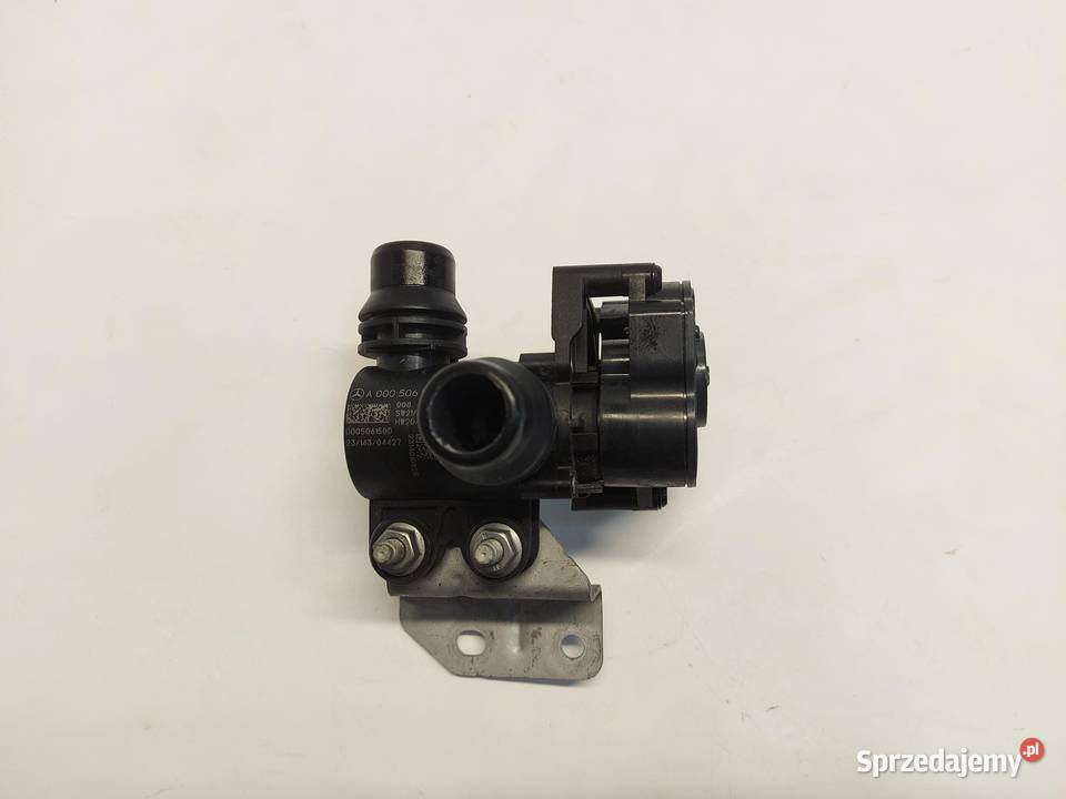 Mercedes EQA 250 W243 ZAWÓR WODY ROZDZIELACZ osobowe dolnośląskie