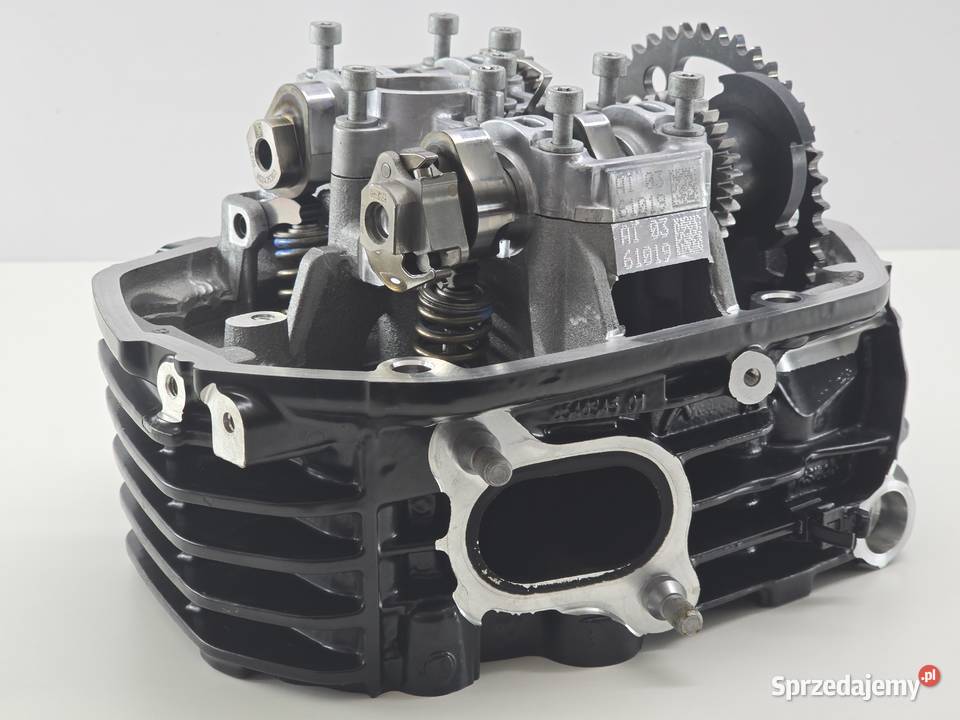 Glowica Lewa Kompletna Walek Rozrzadu Zawory Janowice