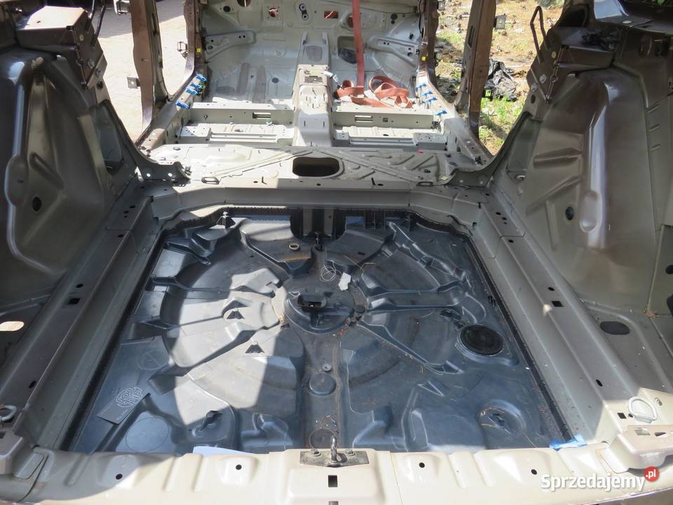 WANNA PAS TYLNY TYŁ PODŁOGA PEUGEOT 308 T9 KOMBI