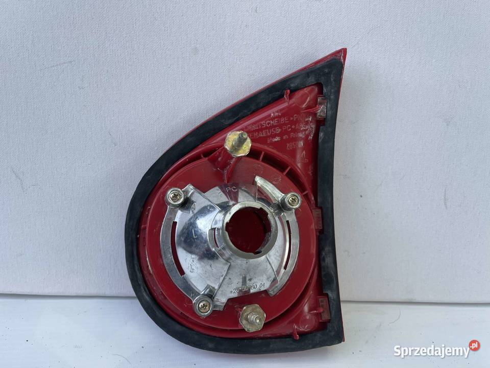 VW GOLF 5 LEWA LAMPA W KLAPĘ wielkopolskie Ostroróg