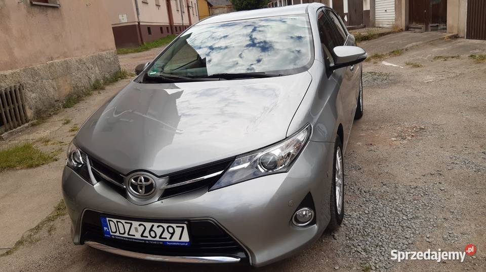 Toyota auris II bogate wyposażenie