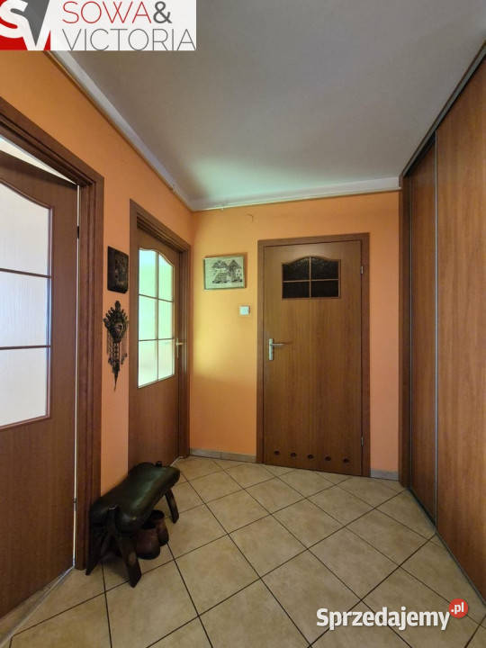 3pokojowe mieszkanie z balkonem I piętro dolnośląskie Wałbrzych