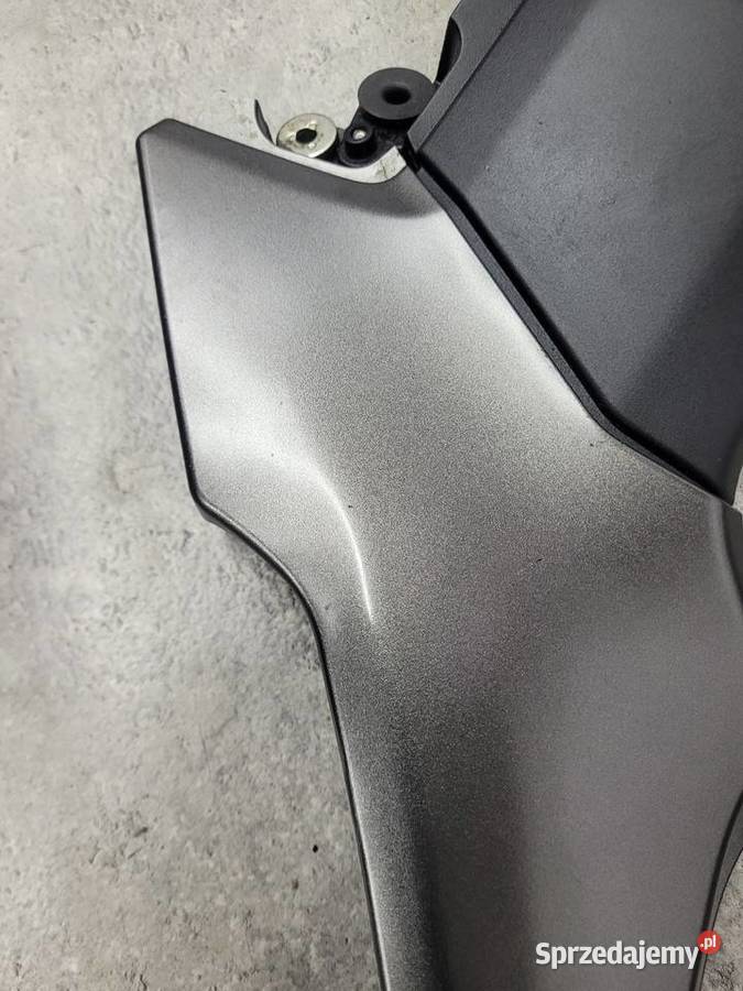 Kawasaki Z900 Z 900 24 OEM OWIEWKA MOCOWANIE Elementy nadwozia Nowy Tomyśl