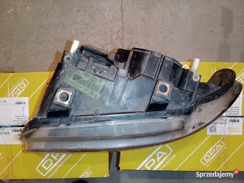 Lampa przednia lewa Audi A4 b5 lift osobowe Wejherowo sprzedam