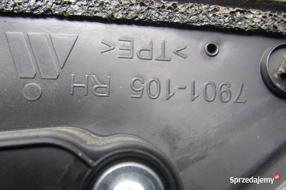 LUSTERKO PRAWE 5 PIN 26U SUZUKI VITARA III