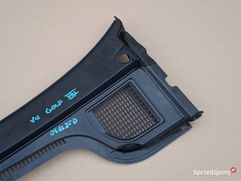 VW GOLF VIII 8 PODSZYBIE PRAWE NOWE ORYGINAŁ Podszybia Bieleń sprzedam