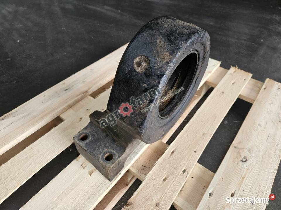 Uchwyt mostu tylny FWD Massey Feguson 8270 8170 Byków