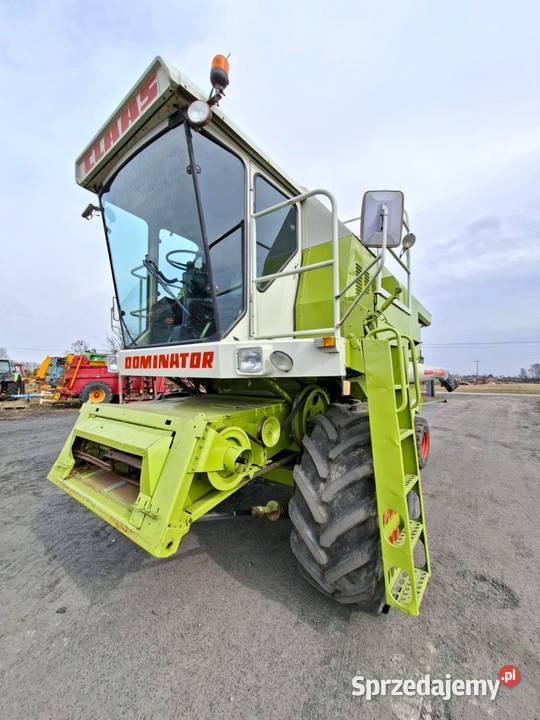 Kombajn zbożowy Claas Dominator 88s heder 39 m wielkopolskie Łobżenica