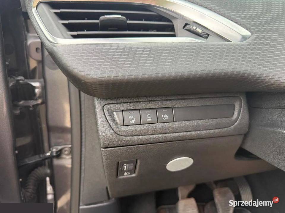 Peugeot 2008 16 BlueHDi Allure 100 2016r wielkopolskie