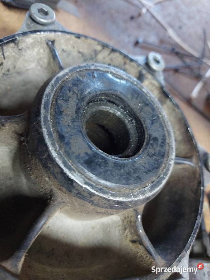 Suzuki DR 600 dr 650 zabierak koła tył dr600 Jelenia Góra sprzedam