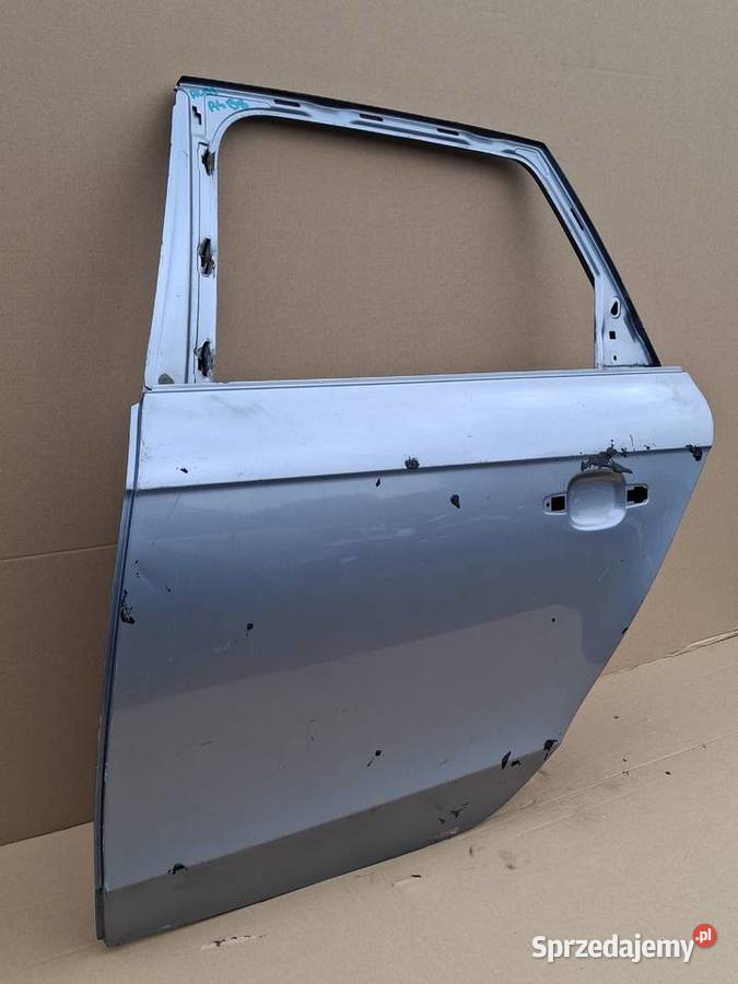 AUDI A4 B8 KOMBI DRZWI LEWY TYŁ LEWE TYLNE lubuskie Bieleń